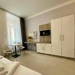 Phoenix Гостевой дом 3*